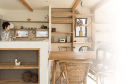 木のぬくもりあふれるナチュラルなリビングダイニング